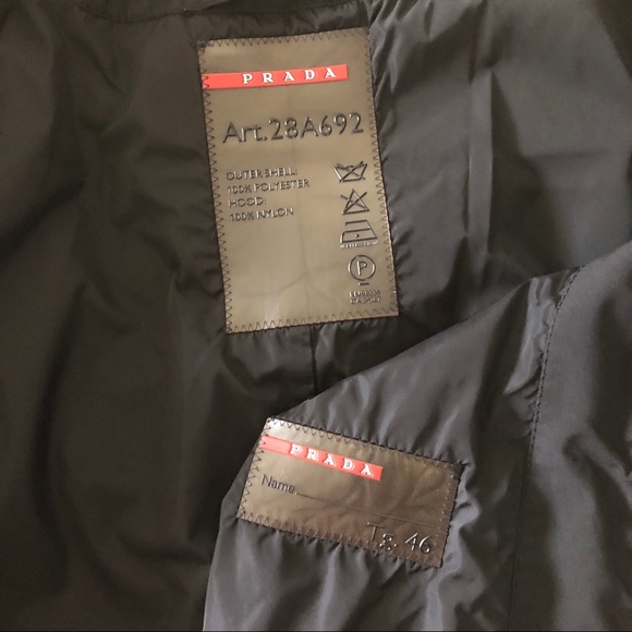 AUTHENTIC PRADA TRENCH/RAIN COAT L - Picture 6 of 8